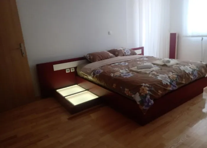 Apartment Studio-apartment Sara Maria *